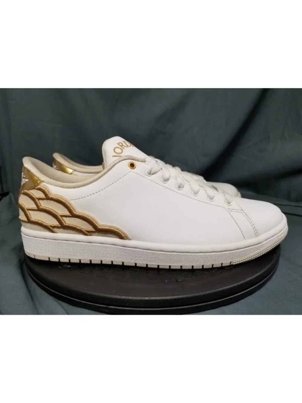 Jordan 1 Centre Court White Gold DQ8577 100 Men's Size 8 NEW NO BOX!